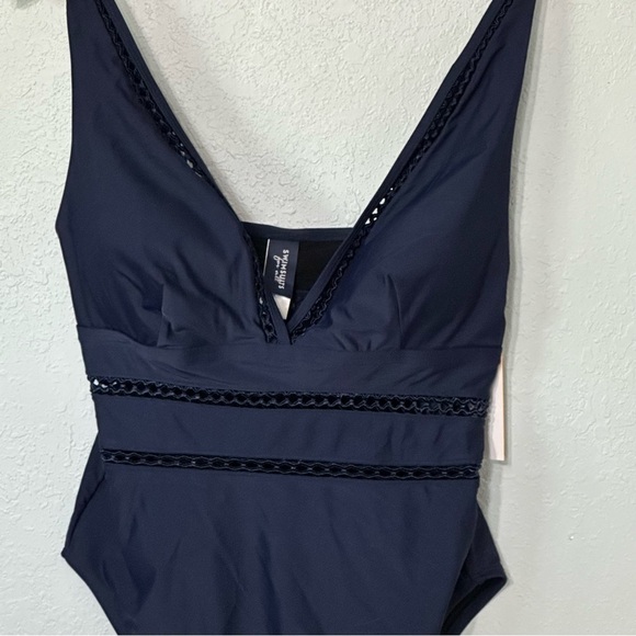 Swimsuits for All Women's Plus Size Lattice Plunge One Piece Swimsuit Size 18 - Picture 2 of 10